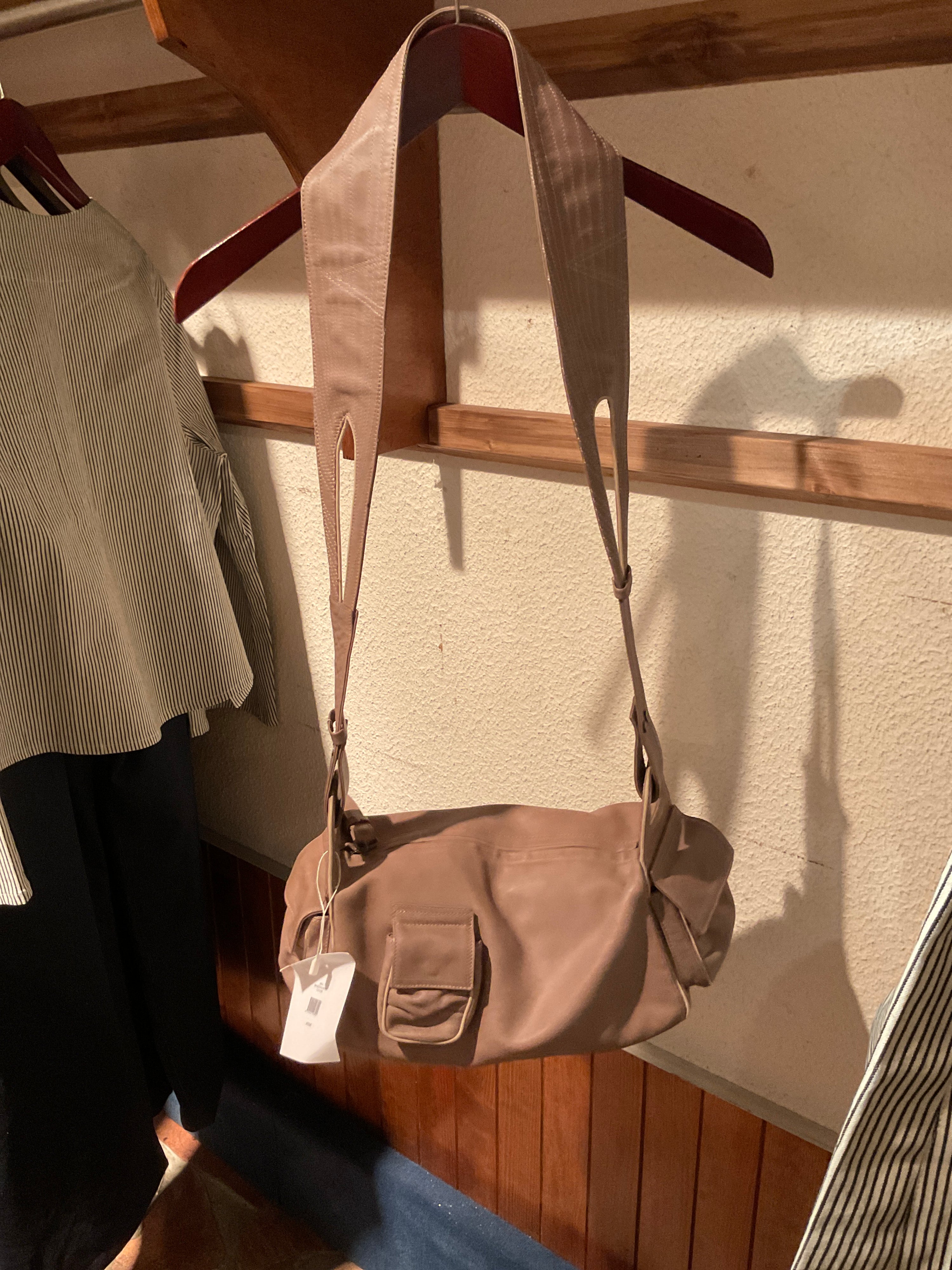 Entre mains: sac beige Chloé