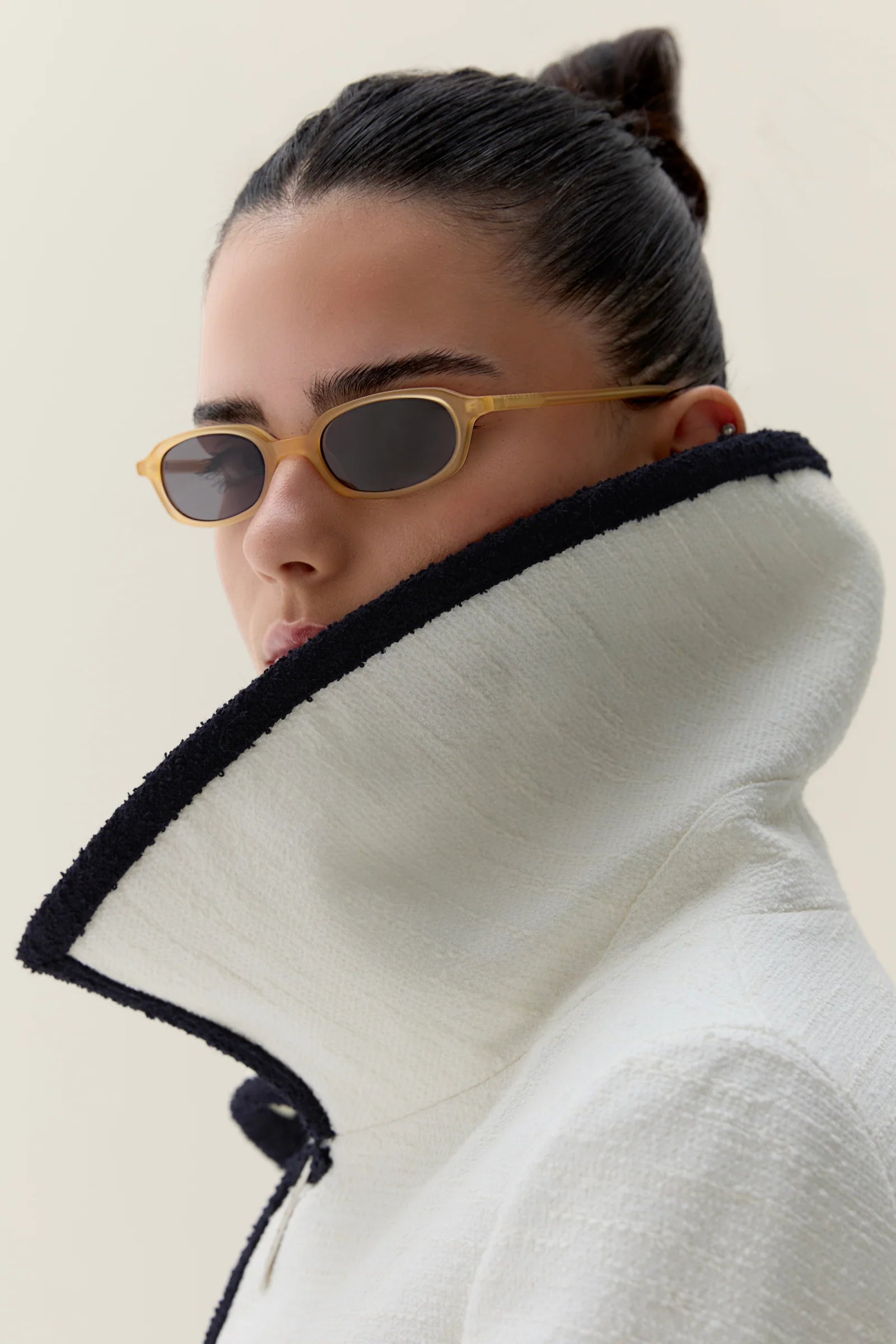 Nine Frames: Lunette Ginza / canary